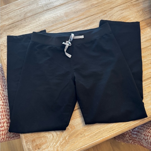 Figs Livingston Basic Scrub Pants - Black - Picture 2 of 4